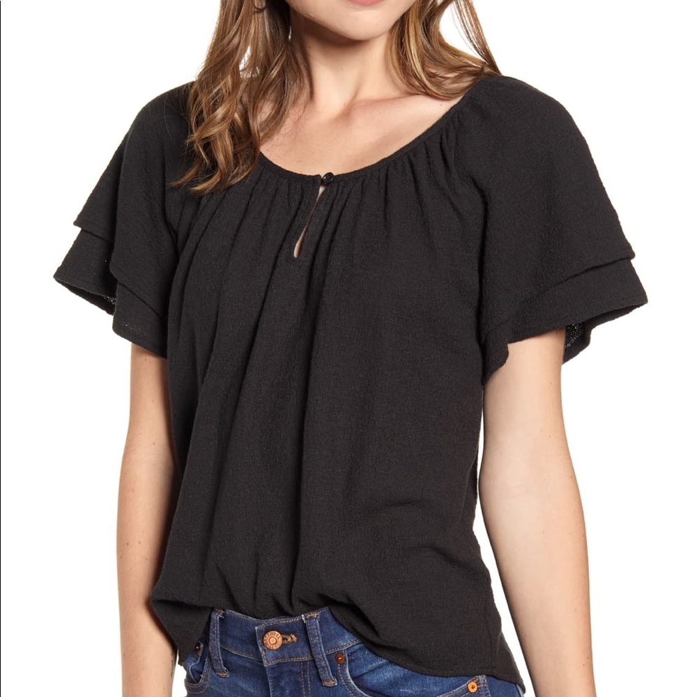 Madewell Texture and Thread Tiered Sleeve Top